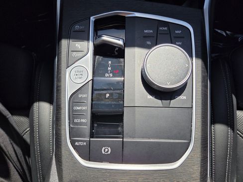 Used 2023 BMW 330i Sedan w/ Premium Package RWD image 26