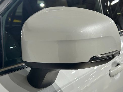 Used 2023 Volvo XC90 B6 Ultimate w/ Protection Package Premier AWD/4WD image 17