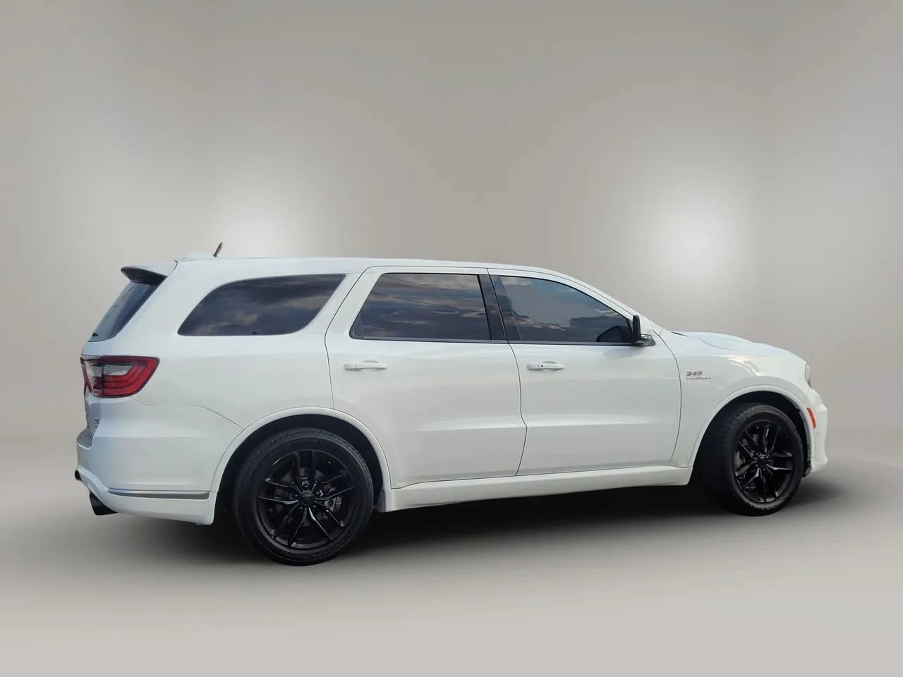 Used 2022 Dodge Durango R/T w/ Trailer Tow Group IV RWD image 17