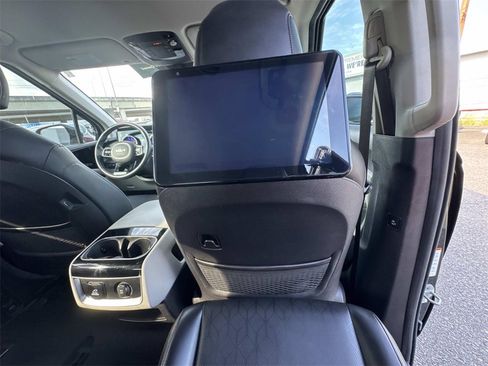 Certified 2022 Kia Carnival SX image 23