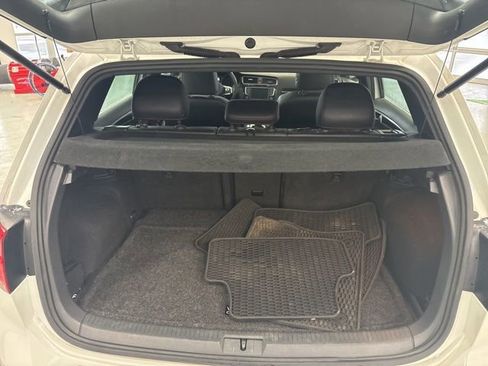 Used 2017 Volkswagen GTI Autobahn image 11