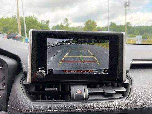 Used 2023 Toyota RAV4 XLE AWD/4WD image 25