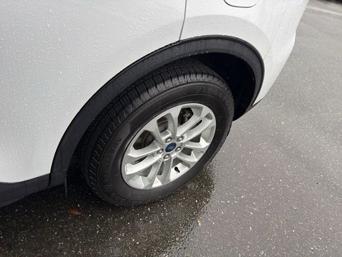 Used 2022 Ford Escape SE w/ Convenience Package image 10