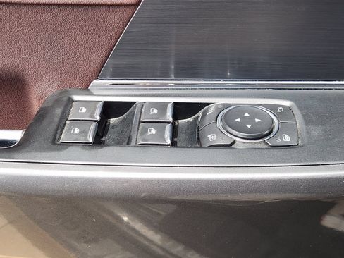 Used 2022 Ford F150 Lariat AWD/4WD image 28