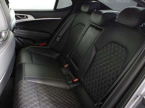 Used 2020 Genesis G70 3.3T w/ Sport Package RWD image 20