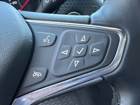 Used 2025 Chevrolet Malibu RS FWD image 24