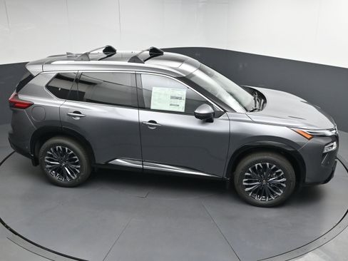 New 2026 Nissan Rogue Platinum w/ Platinum Premium Package image 37