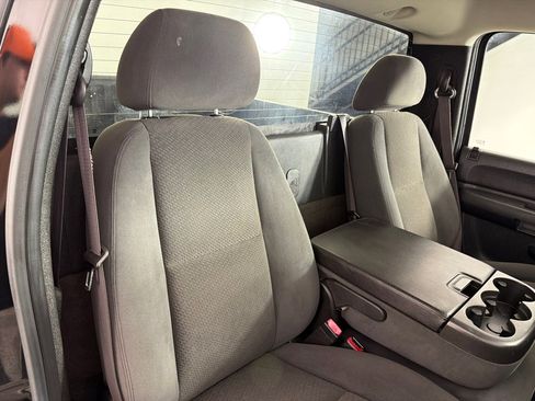 Used 2007 GMC Sierra 1500 SLE w/ SLE/SLT Trailering Package AWD/4WD image 16