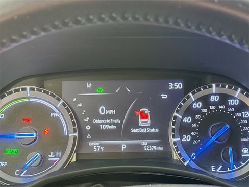 Used 2022 Toyota Highlander Platinum image 10