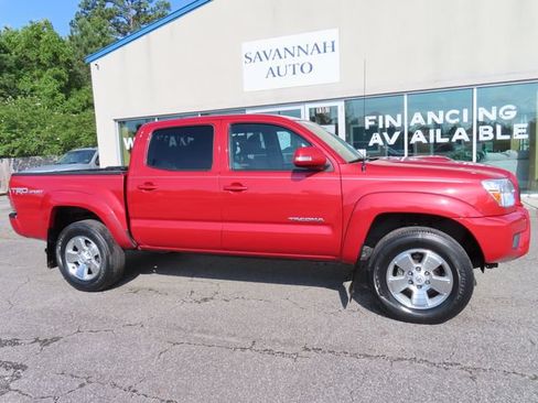 Used 2014 Toyota Tacoma 4x4 Double Cab w/ TRD Sport Package image 8