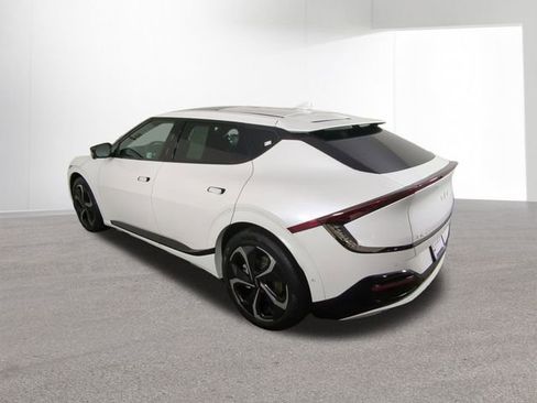 Used 2023 Kia EV6 GT-Line w/ GT-Line Suede Seat Package image 34