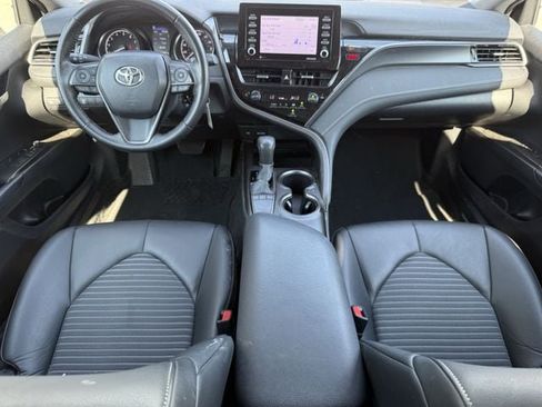 Used 2023 Toyota Camry SE FWD image 10