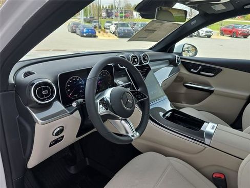 New 2026 Mercedes-Benz GLC 300 4MATIC image 24