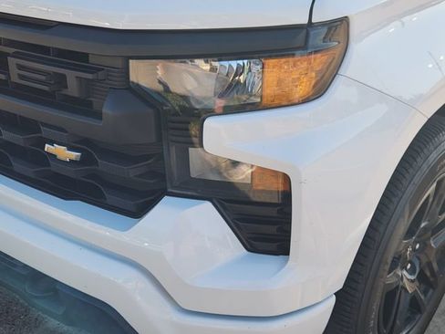 Used 2023 Chevrolet Silverado 1500 Custom RWD image 6