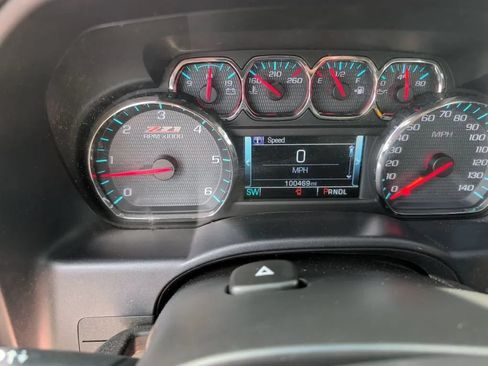Used 2018 Chevrolet Silverado 1500 LT w/ All Star Edition AWD/4WD image 30