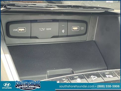 Certified 2023 Hyundai Tucson Limited AWD/4WD image 35