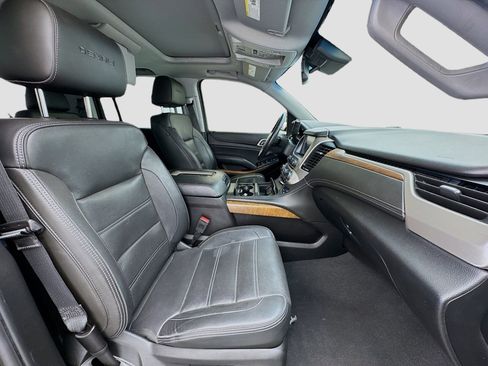 Used 2020 GMC Yukon XL Denali w/ Denali Ultimate Package AWD/4WD image 22
