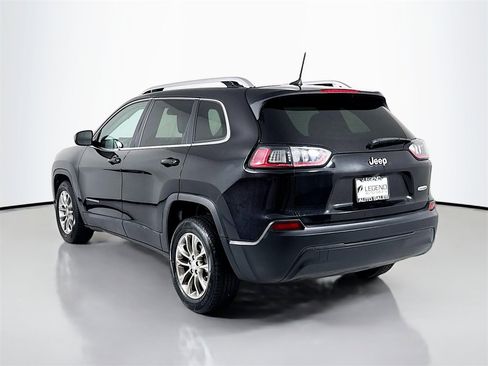 Used 2019 Jeep Cherokee Latitude Plus image 8