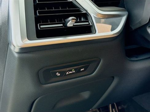 New 2026 BMW X5 xDrive50e w/ M Sport Package image 10