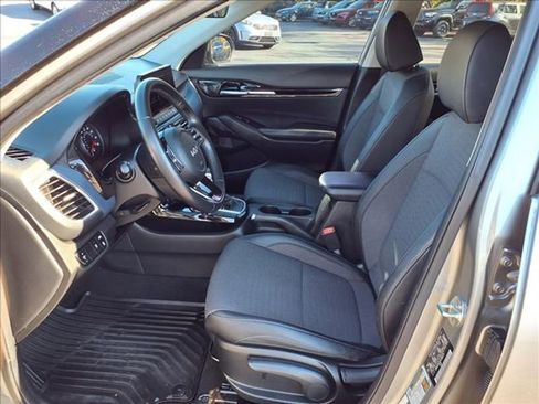 Used 2023 Kia Seltos S w/ Navigation Package image 13