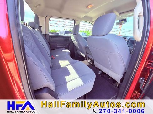 Used 2014 RAM 1500 Express RWD image 18