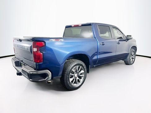 Used 2023 Chevrolet Silverado 1500 LT AWD/4WD image 9