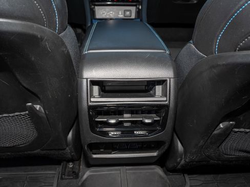 Used 2023 Jeep Grand Cherokee Trailhawk w/ Luxury Tech Group III image 19