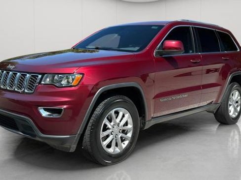 Used 2021 Jeep Grand Cherokee Laredo X AWD/4WD image 10