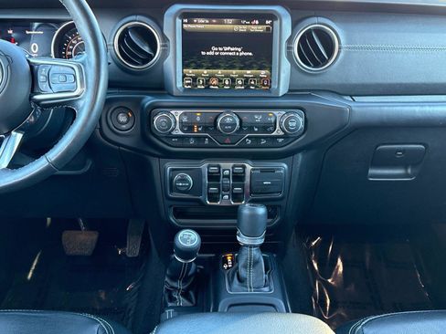 Used 2019 Jeep Wrangler Unlimited Sahara w/ Quick Order Package 24M Moab image 14