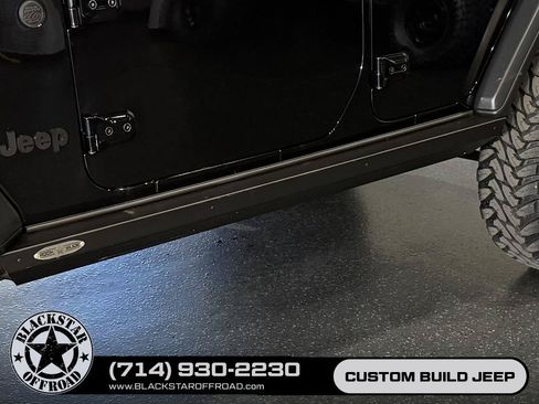 Used 2025 Jeep Wrangler Unlimited Rubicon 4xe w/ Safety Group AWD/4WD image 9