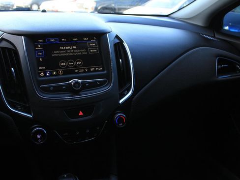 Used 2019 Chevrolet Cruze LT w/ LT Fleet Convenience Package image 18