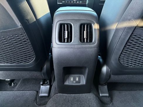 Used 2023 Hyundai Tucson Limited image 19