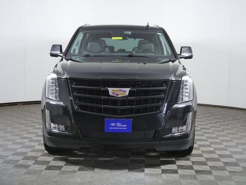 Used 2020 Cadillac Escalade Luxury w/ Escalade Sport Edition AWD/4WD image 3