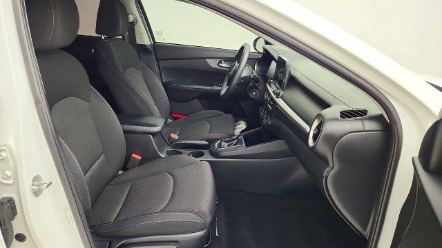 Used 2021 Kia Forte Sedan FWD image 21