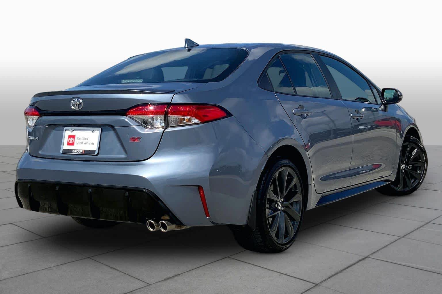 Certified 2026 Toyota Corolla SE w/ SE Package FWD image 13