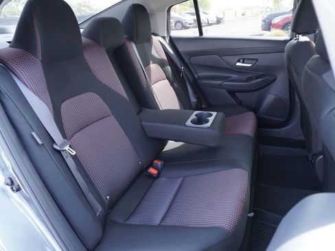 New 2026 Nissan Sentra SR w/ Floor Mat Package FWD image 9