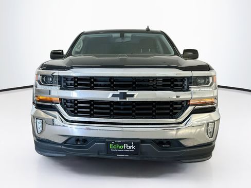 Used 2018 Chevrolet Silverado 1500 LT w/ All Star Edition AWD/4WD image 2