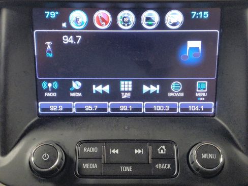 Used 2017 GMC Acadia Denali w/ Technology Package FWD image 25