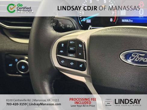 Used 2023 Ford Explorer XLT w/ Equipment Group 202A AWD/4WD image 31