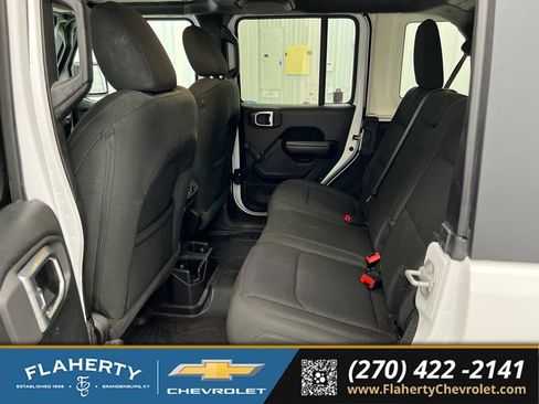 Used 2020 Jeep Wrangler Unlimited Sport AWD/4WD image 11