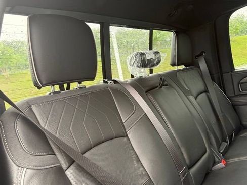New 2026 RAM 2500 Limited AWD/4WD image 33
