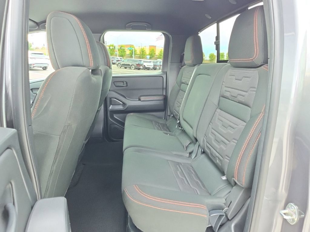 Used 2026 Nissan Frontier PRO-4X AWD/4WD image 23