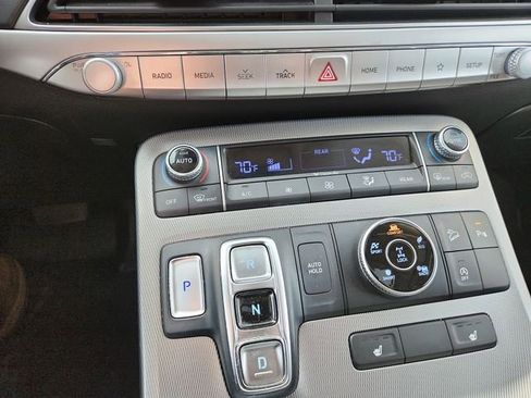 Used 2020 Hyundai Palisade SEL w/ Convenience Package image 17