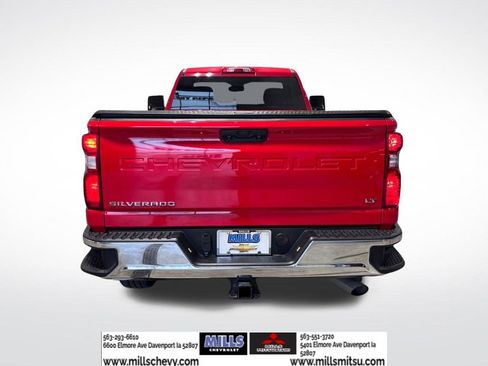 Used 2024 Chevrolet Silverado 3500 LT w/ Convenience Package image 6
