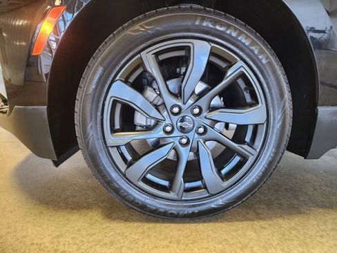 Certified 2023 Chevrolet Equinox RS w/ RS Leather Package image 9