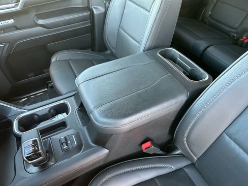 Used 2024 GMC Sierra 1500 Denali w/ Denali Reserve Package image 21