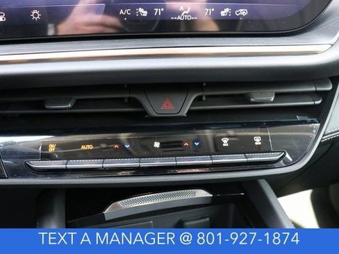 New 2025 Buick Envision Avenir image 21