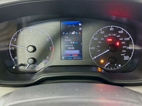 Used 2025 Toyota Corolla LE image 18