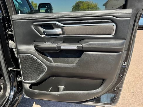 Used 2024 RAM 1500 Laramie AWD/4WD image 21