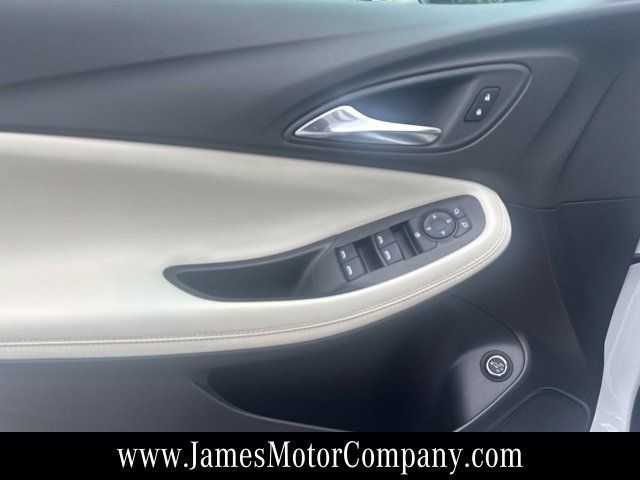 Used 2023 Buick Encore GX Select FWD image 12